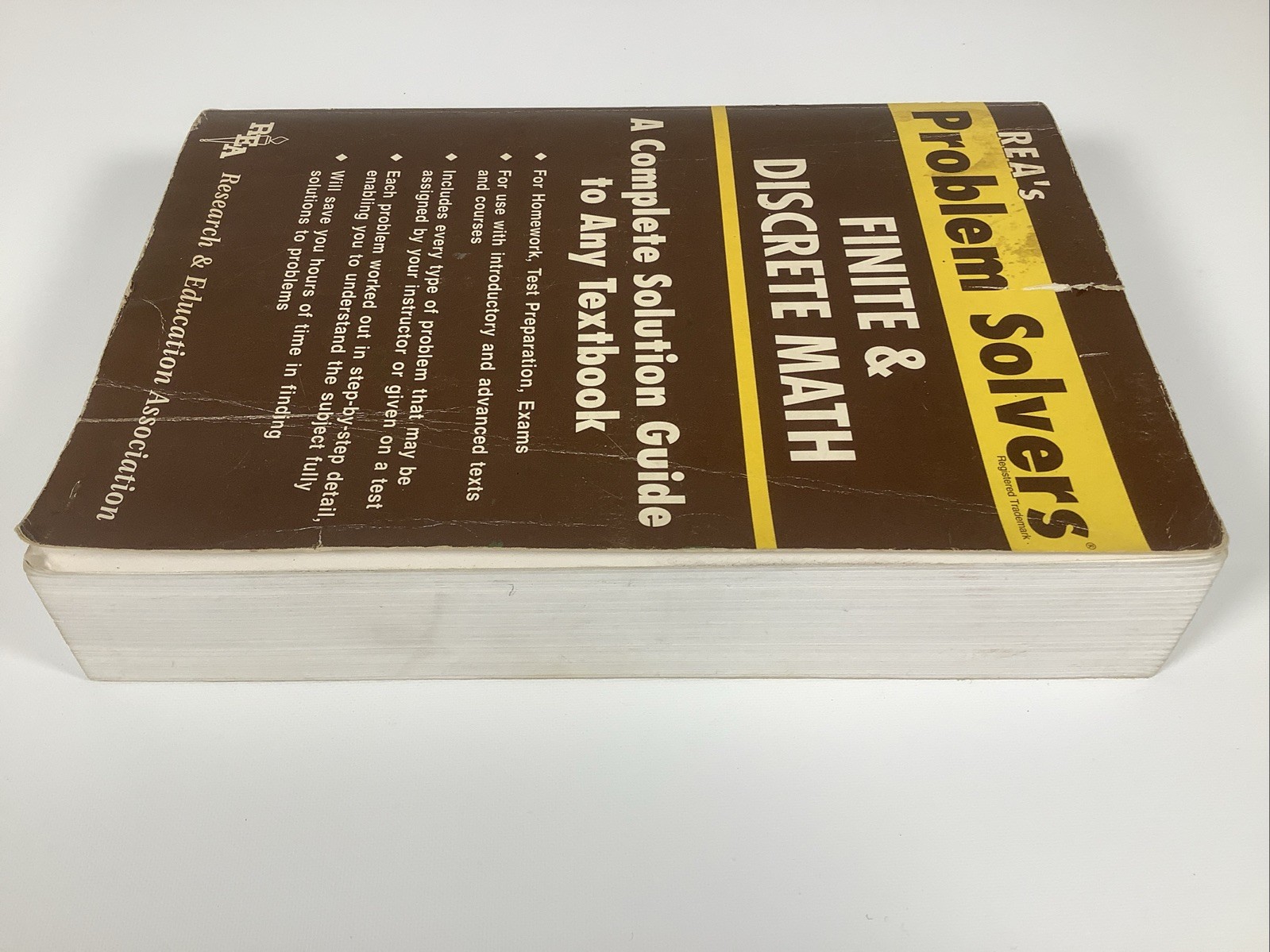 Finite and Discrete Math Problem Solver by The Editors of Rea
