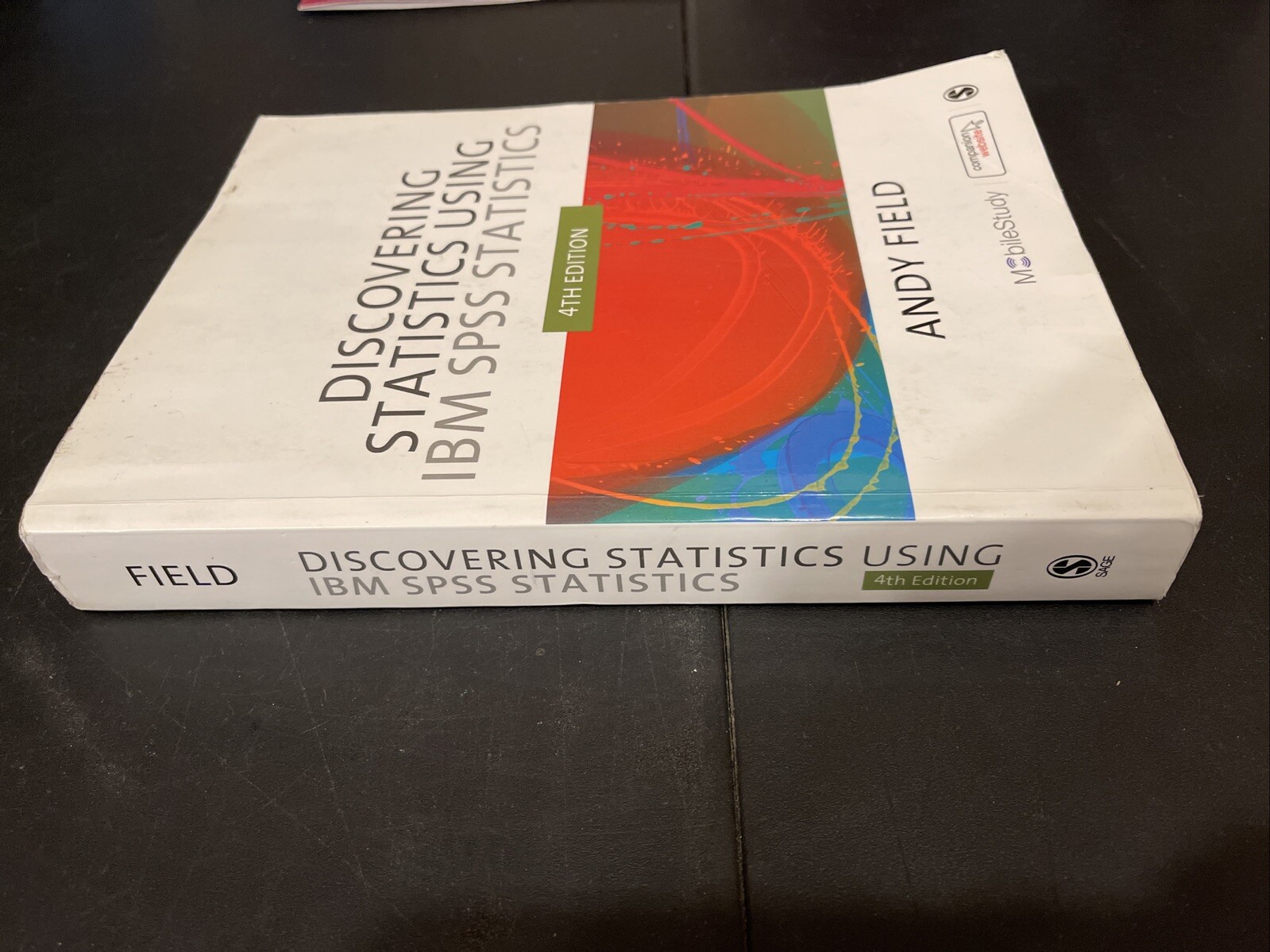 Discovering Statistics Using IBM SPSS Statistics by Field, Andy