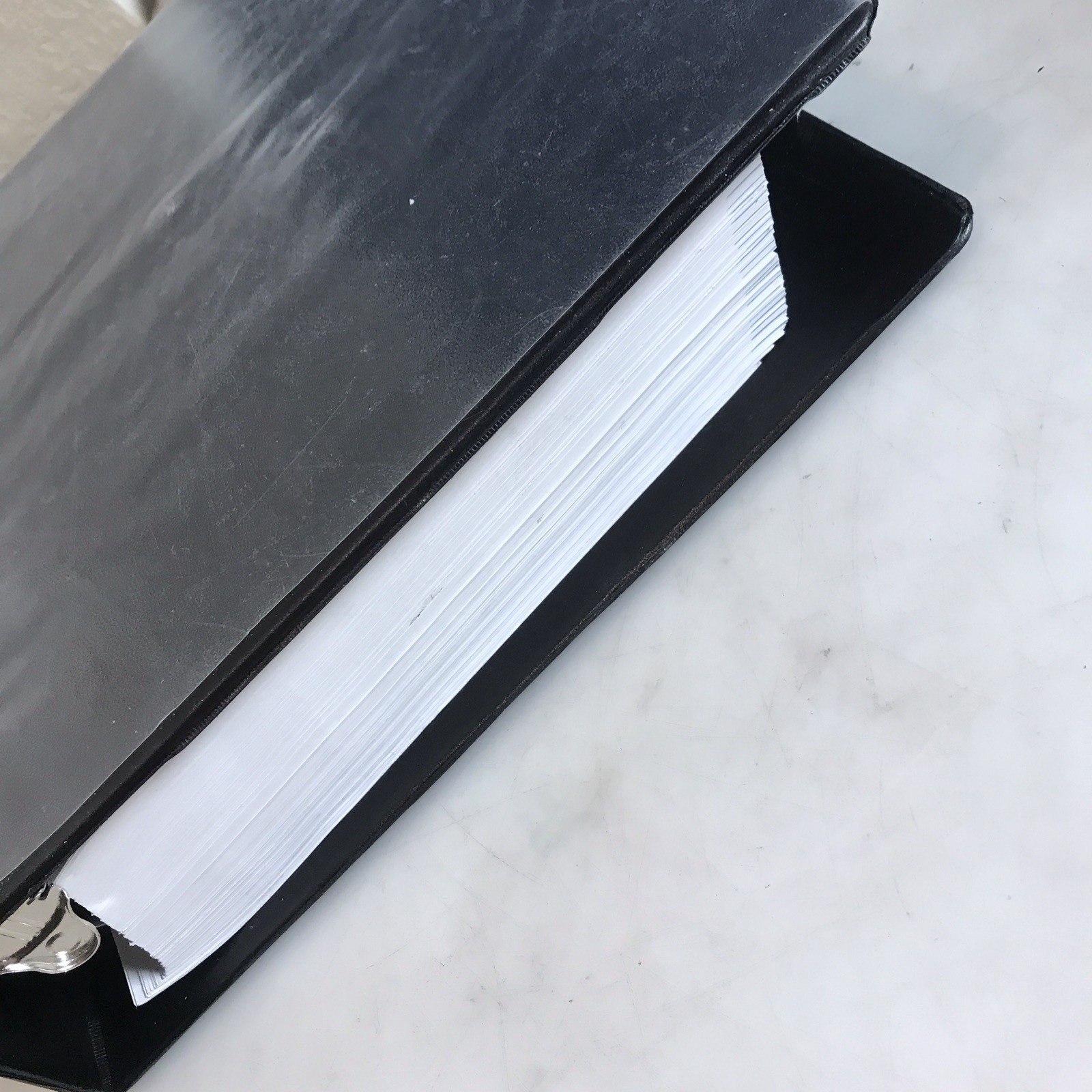 Organic Chemistry – Loose Leaf, by Wade Leroy; Simek Jan – Looks New