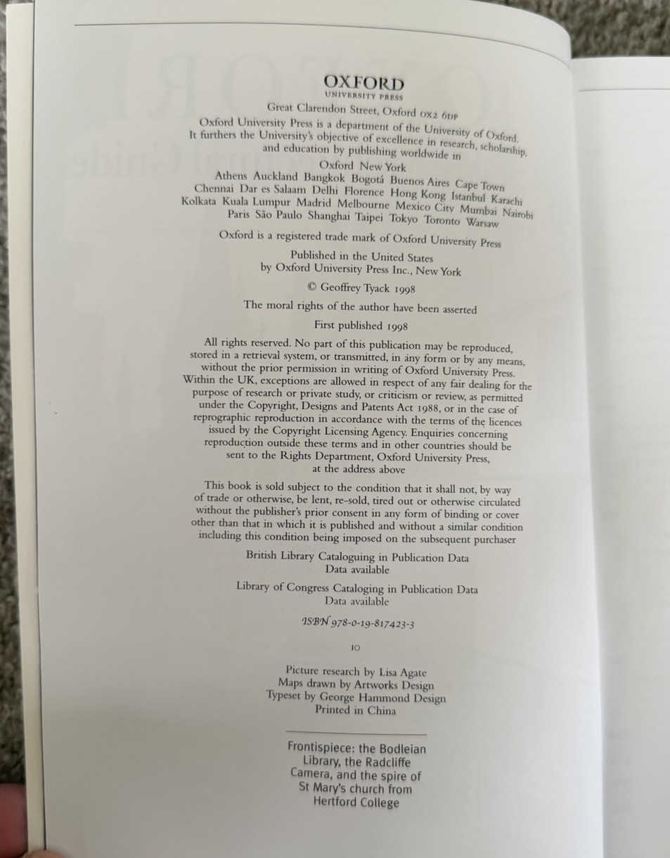 Oxford (First Printing) An Architectural Guide