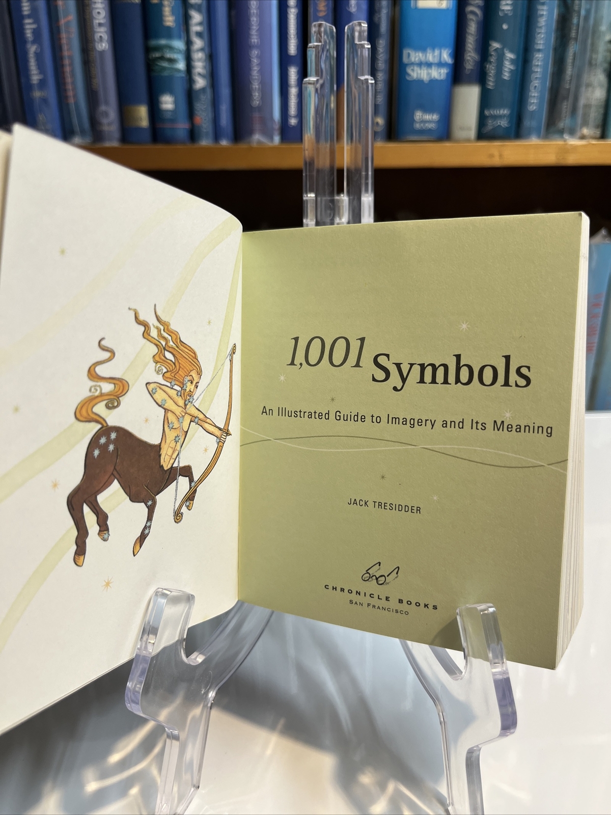1,001 Symbols : An Illustrated Guide to Imagery and Its Meaning by Jack…