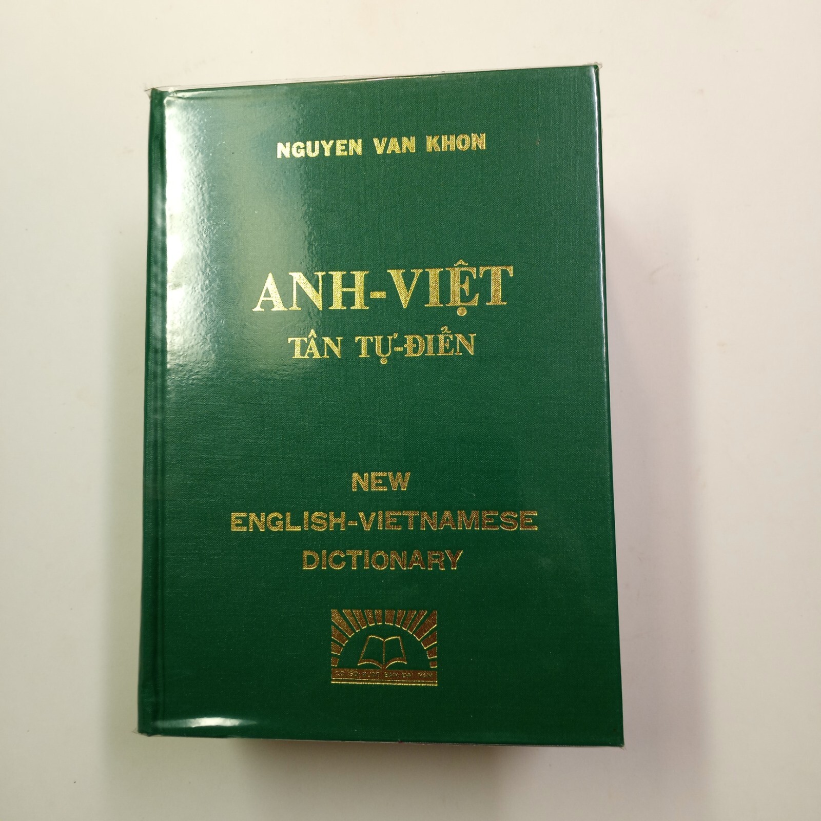 ANH-VIET Tan Tu-Dien New English-Vietnamese Dictionary Nguyen Van Khon