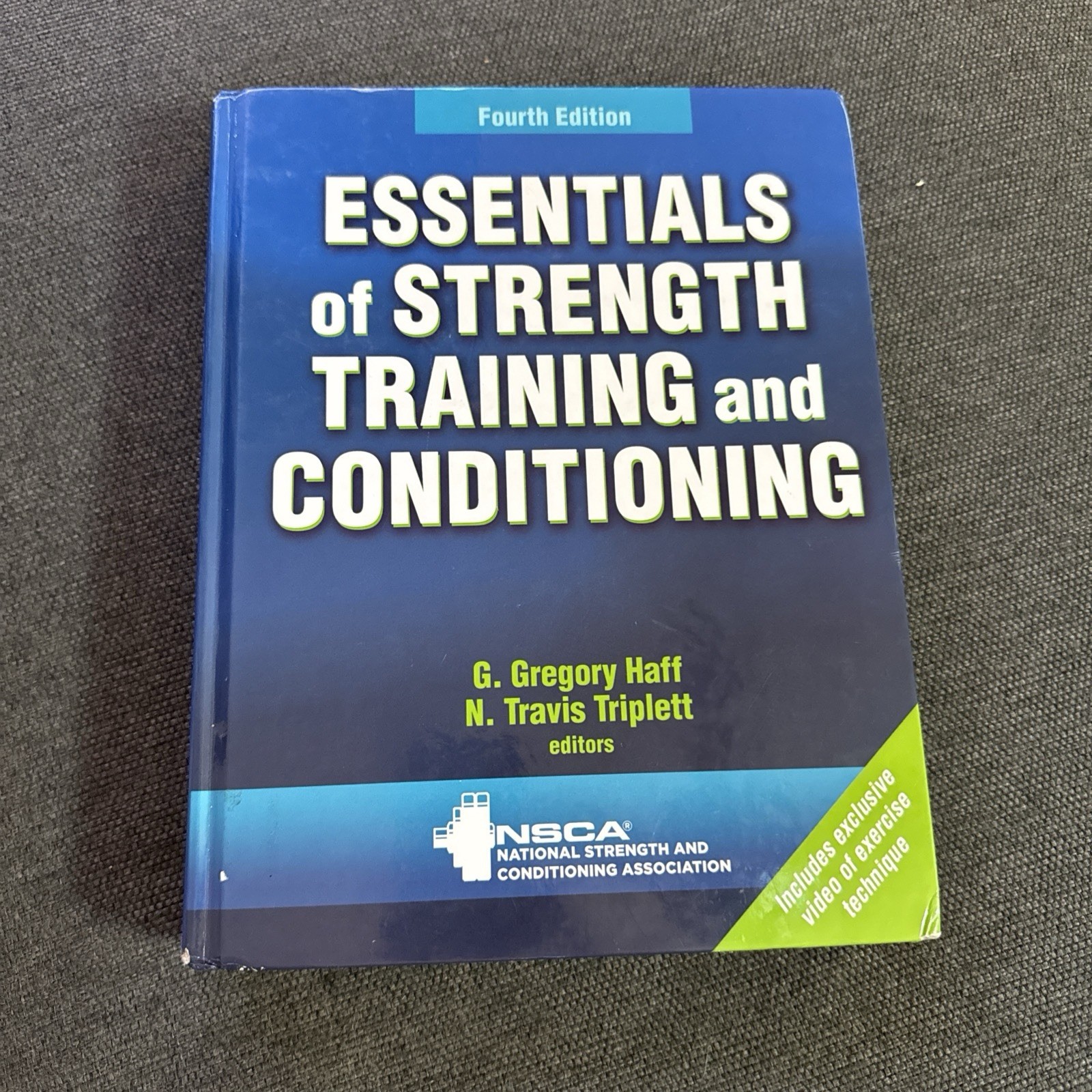 Human Kinetics Essentials of Strength Training & Conditioning 4th Ed HC 2016