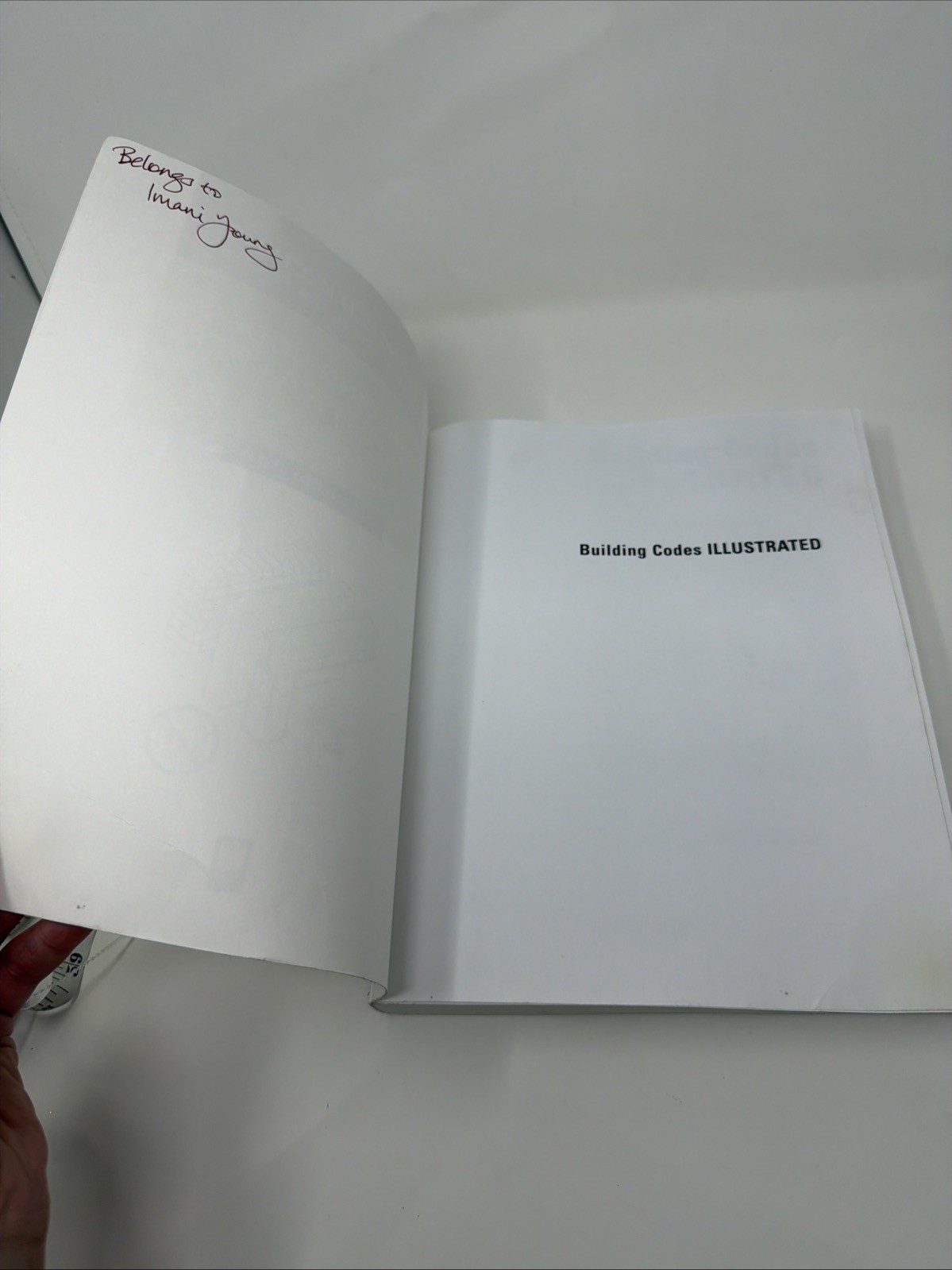 BUILDING CODES ILLUSTRATED: A GUIDE TO UNDERSTANDING THE By Francis D. K. Ching
