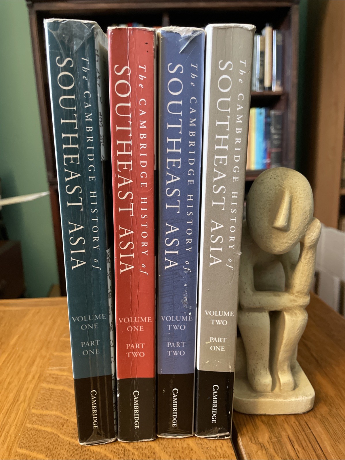 The Cambridge History Of Southeast Asia Tr Pbks Vol I & Vol II Acceptable