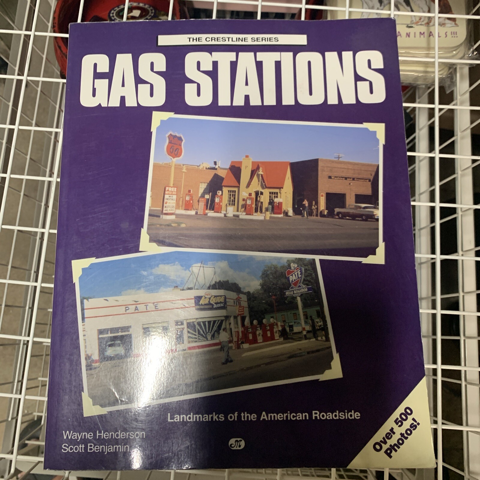 The Crestline Ser.: Gas Stations : Landmarks of the American Roadside by…