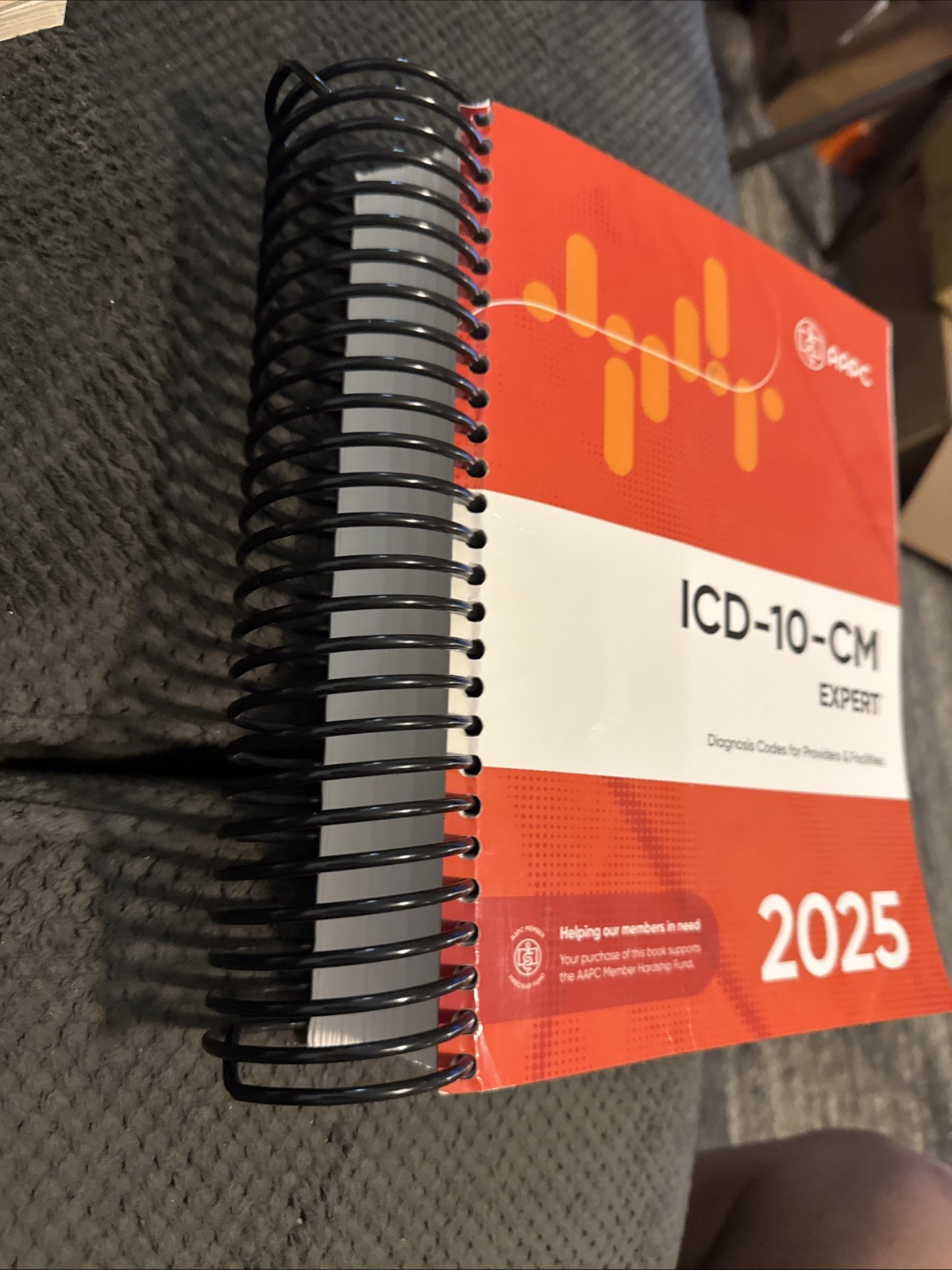 ICD-10-CM Complete Code Set 2025 – Spiral-bound, by AAPC – New