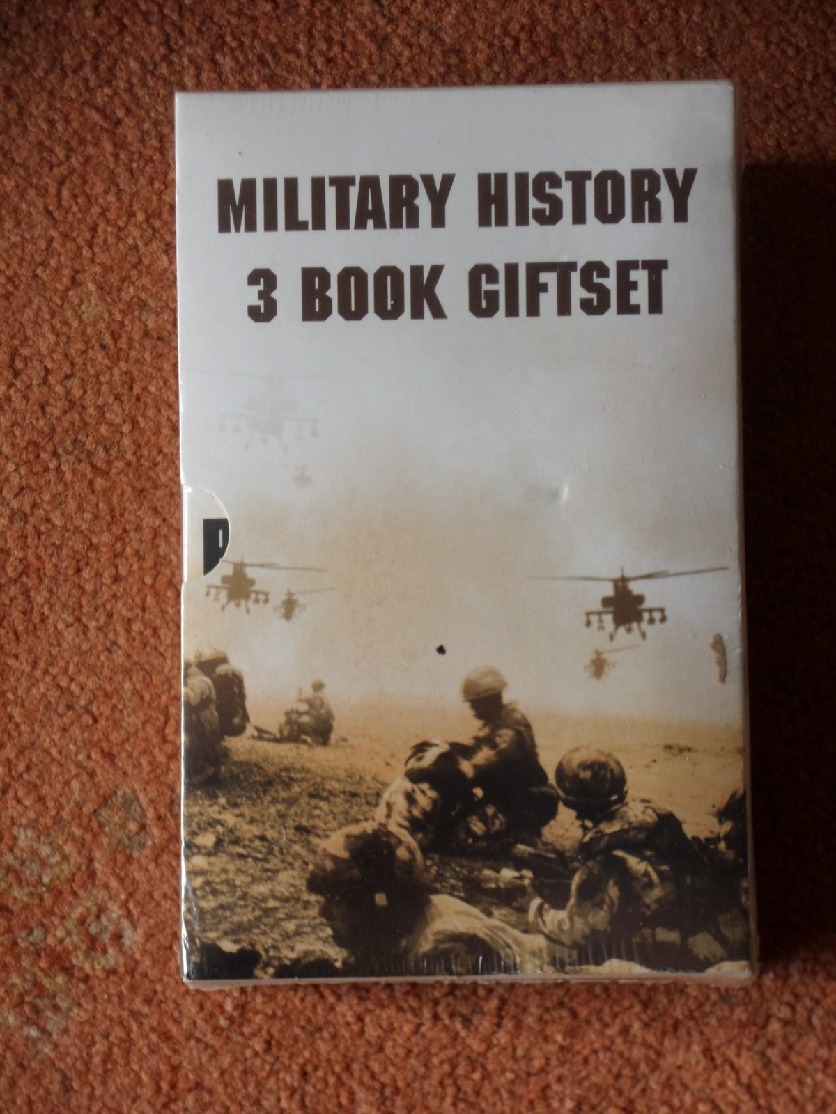MILITARY HISTORY 3 BOOK GIFTSET NEW & SHRINKWRAPPED. FREE POSTAGE